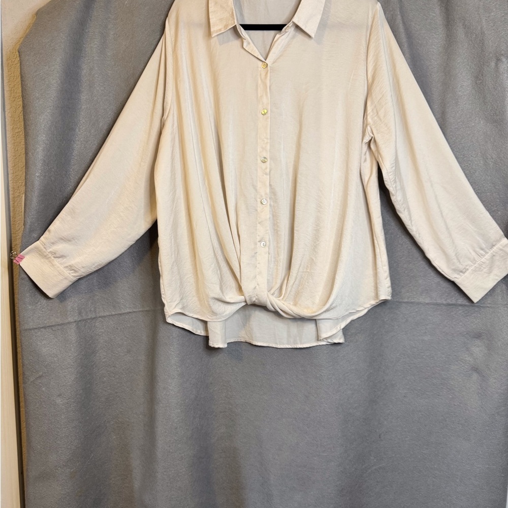 Women's Cream Button-Up Top